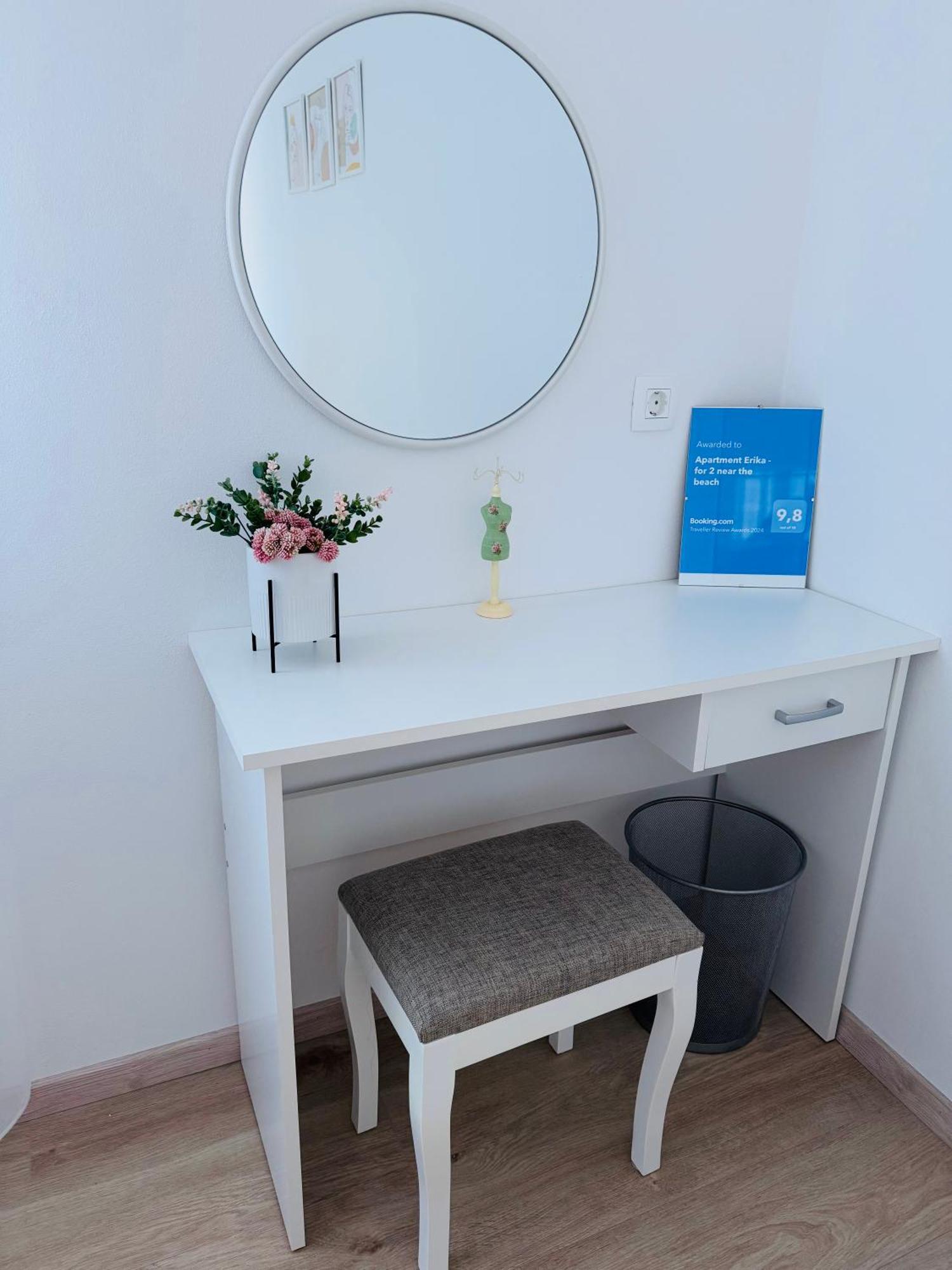 Apartment Erika - For 2 Near The Beach Пула Екстериор снимка